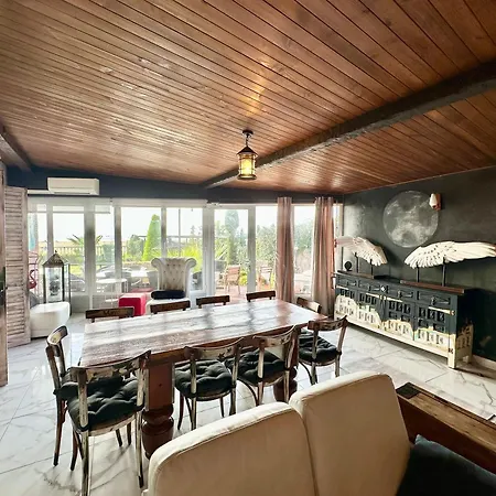 Villa Boutique The Malgrat de Mar